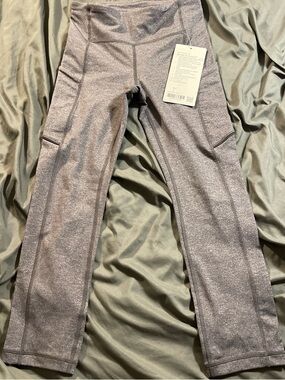 Lululemon grey high-waisted leggings with pockets Size 2